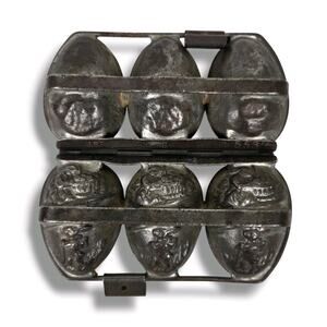 Vintage Anton Reich Hinged Chocolate Mold Easter Bunny Egg Germany 5700 Metal